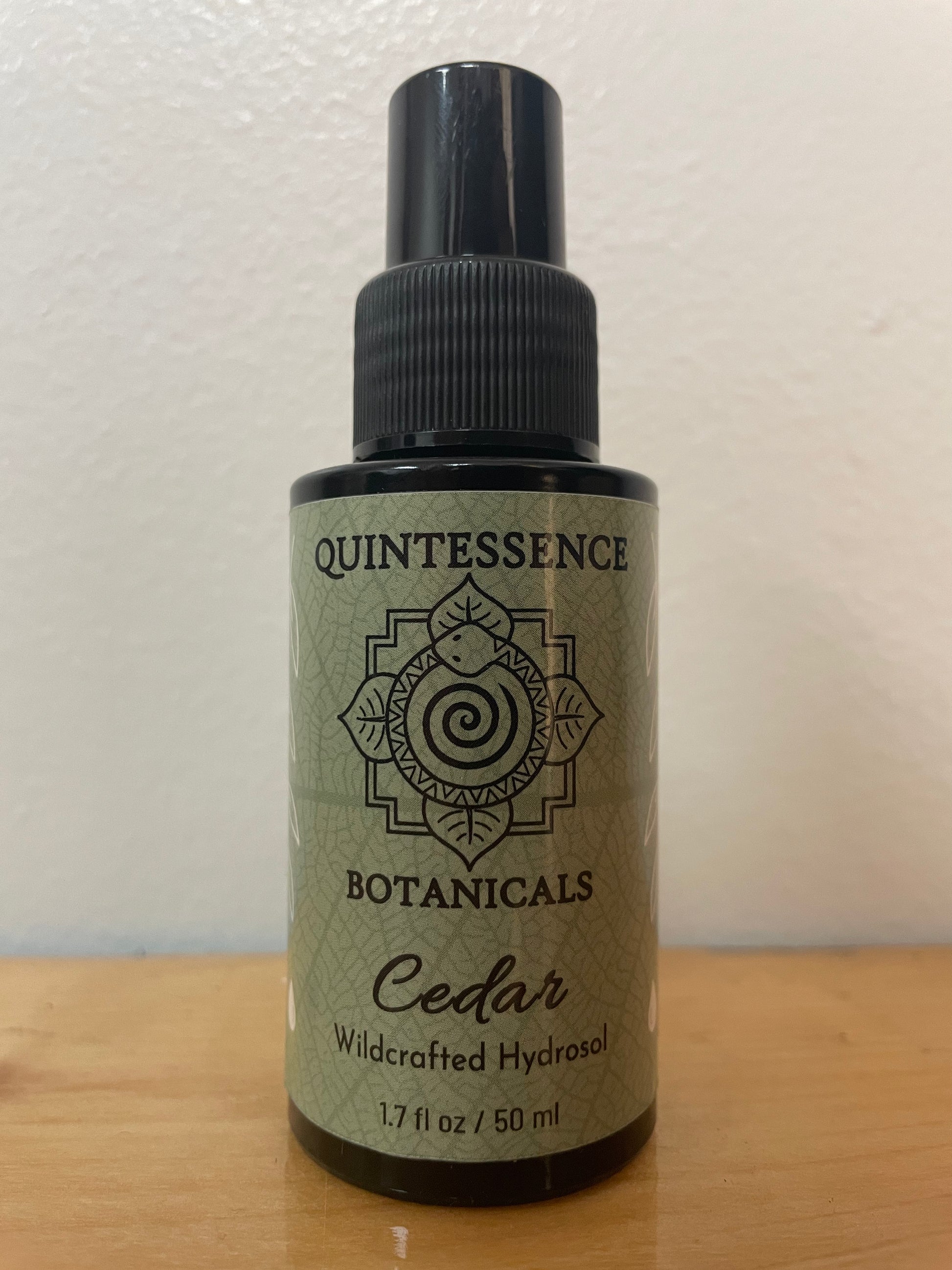 Ceder hydrosol